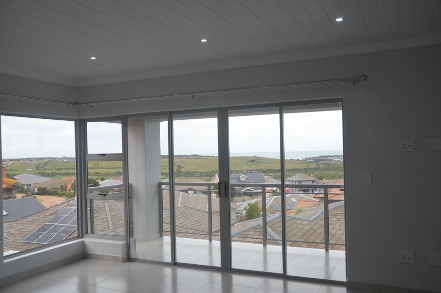 4 Bedroom Property for Sale in Monte Christo Western Cape
